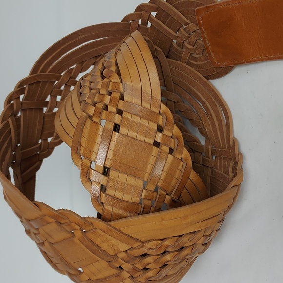 Boston Proper Leather Belt with Brass Buckle With Crushed Stone - Picture 4 of 8